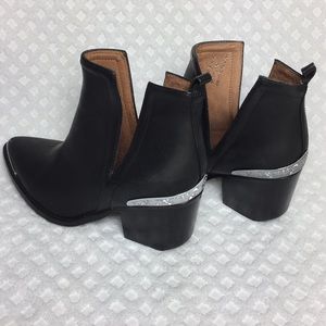 Jeffrey Campbell Cromwell Booties Size 6.5